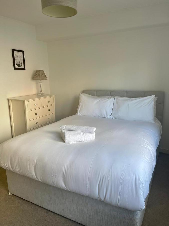 Pass The Keys Lovely 2Bedroom Flat With Balcony Edinburgh Exterior photo